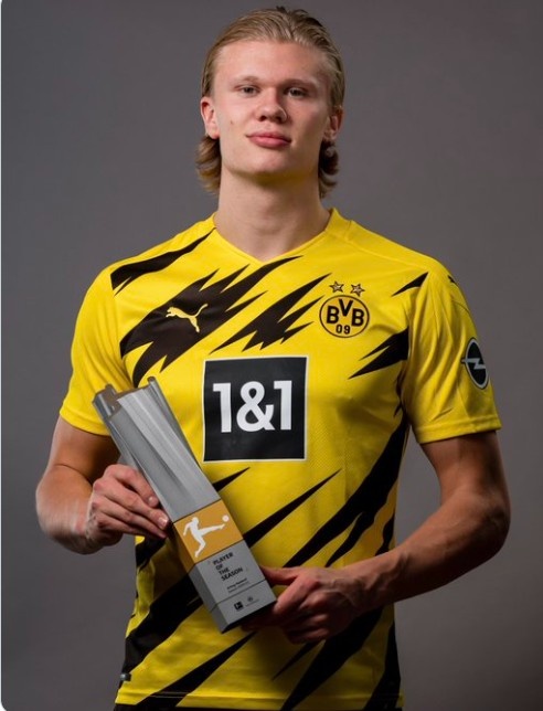 揭秘地下棋牌室的“千术”陷阱：保护自己的唯一方法是不赌。（地下棋牌室的骗术真相：唯有远离赌博才能保全自己）